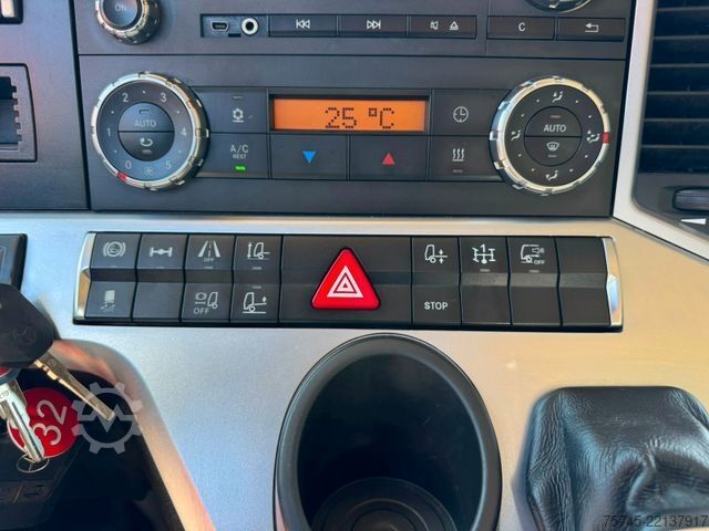Ciągnik siodłowy typu volume MERCEDES-BENZ ACTROS 1853 * GIGASPACE * STANDKLIMA * TV *ALCOA