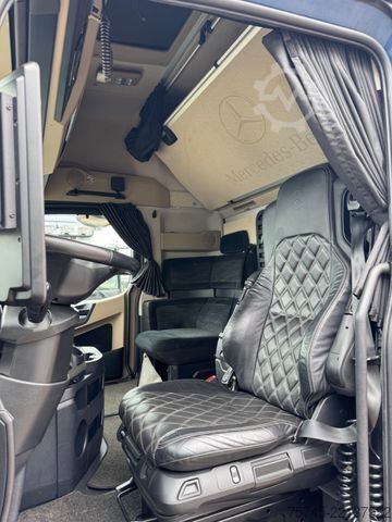 Ciągnik siodłowy typu volume MERCEDES-BENZ ACTROS 1853 * GIGASPACE * ALCOA * STANDKLIMA*TOP