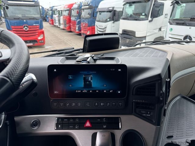 Ciągnik siodłowy typu volume MERCEDES-BENZ ACTROS 1853 * GIGASPACE * ALCOA * STANDKLIMA*TOP