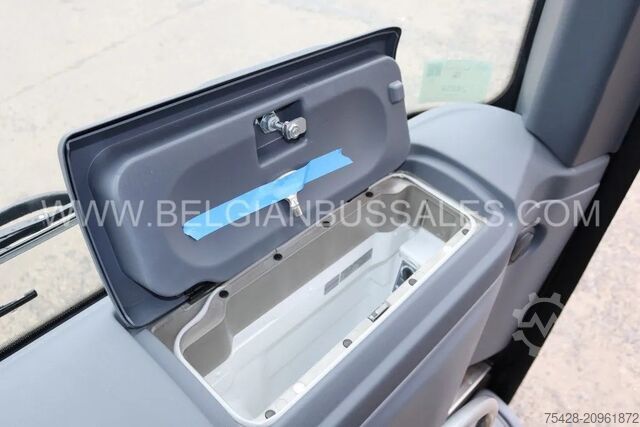 Bus interurbain Iveco Evadys 13 / Full Options / 3-Point seat belts /...