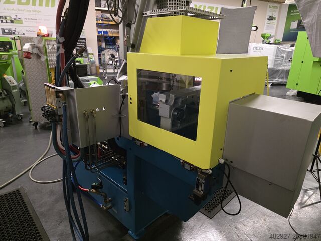 Machine de moulage par injection Boy 22M-HV Split line injection
