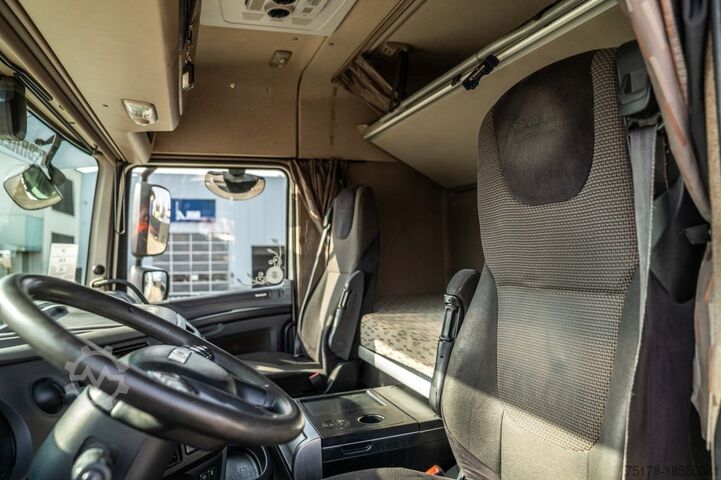 Standard tractor DAF XF 460 + HYDRAULIQUE (50Ton)