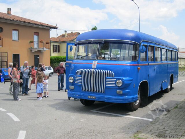 Historical coach fiat 642 FIAT 642