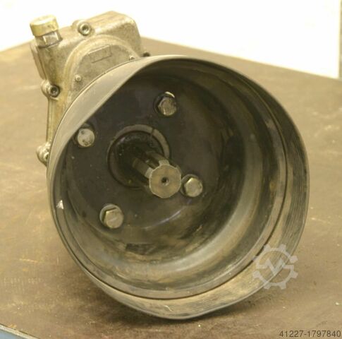 PTO 1: 4 BYPY für Hydraulikpumpe