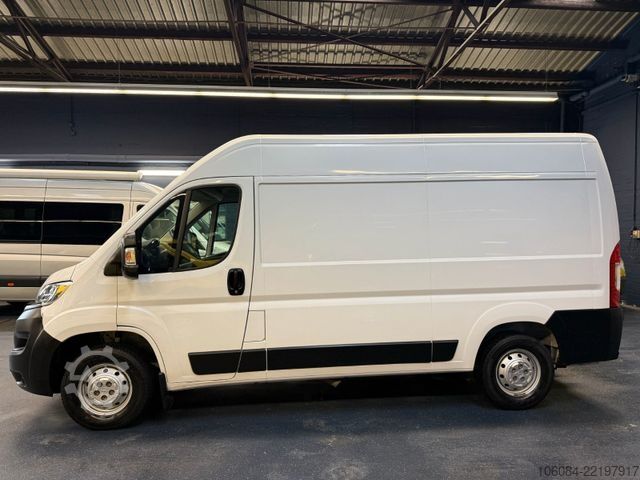 Furgoneta de caja alta OPEL Movano Kasten L2H2 Klima Tempomat R-CAM NAVI AHK