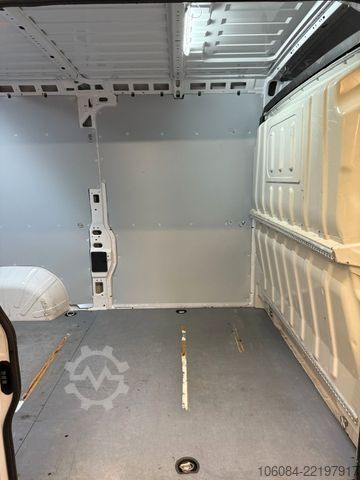 Furgoneta de caja alta OPEL Movano Kasten L2H2 Klima Tempomat R-CAM NAVI AHK