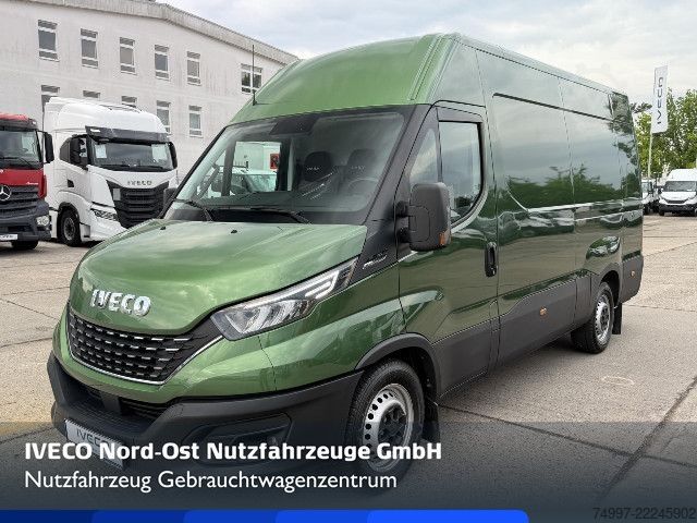 Panelová dodávka IVECO 35S16HA8 V/P AHK / LED / RFK