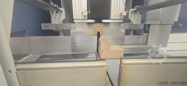 Automatic Angled Crosscut Saw Stromab CT600