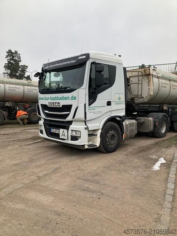 Standard dragbil Iveco 
