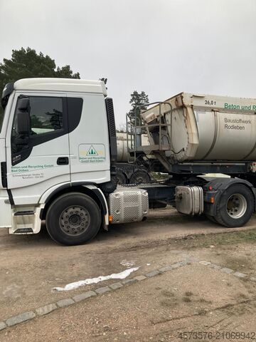 Standard dragbil Iveco 