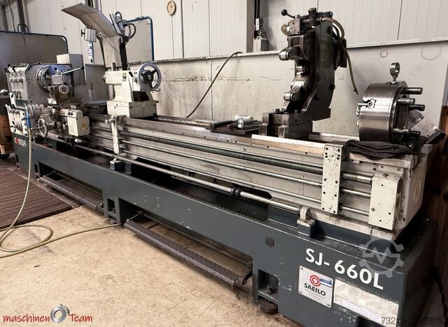 Leit- und Zugspindeldrehmaschine SAEILO SJ-660/3300