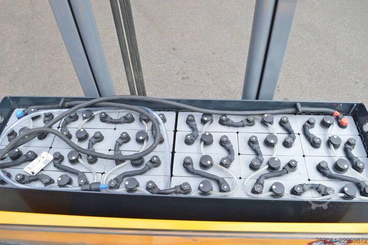Schubmaststapler Jungheinrich ETV C16 mit Batterie Bj. 2025