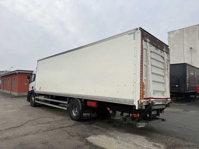 Vrachtwagen met bakwagen Iveco SWAY 400