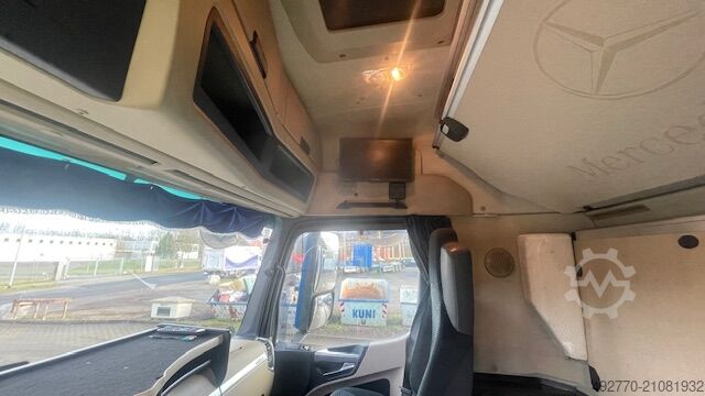 φορτηγό μεταφοράς ξυλείας Mercedes-Benz Actros 26/54