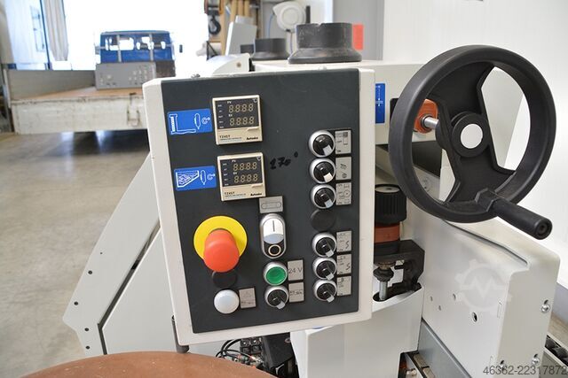 Chapadora de cantos BIESSE akron 1320