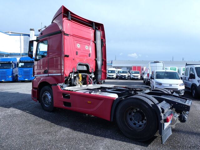 Standard tractor unit MERCEDES ACTROS 1845