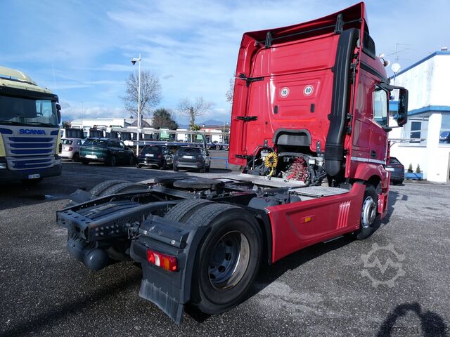 Standard tractor unit MERCEDES ACTROS 1845