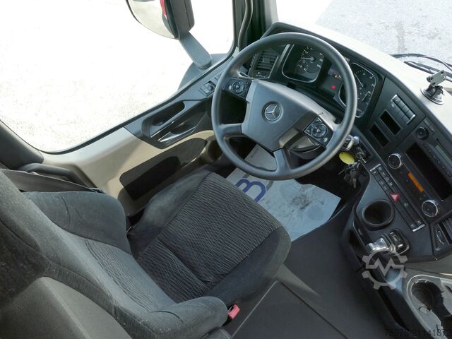 Standard tractor unit MERCEDES ACTROS 1845
