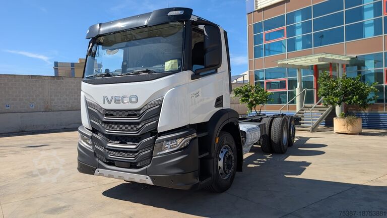 σασί φορτηγού IVECO XWAY 280X54