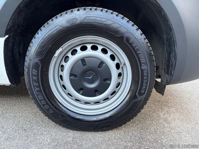 Furgon blaszak Mercedes-Benz Sprinter Kasten 317 CDI hoch *3665* 3Sitze RfKam