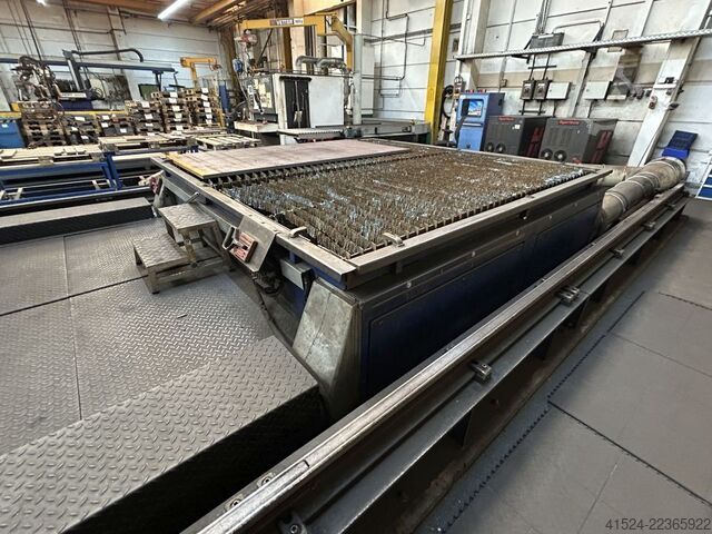 CNC portaal plasma snijmachine Messer Multitherm 4000