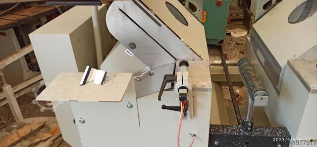 Affasningsmaskine dobbeltsav til alu, pvc træ Saw 2 a head for precision cutting of aluminum Saw 2 a head for precision cutting of aluminum