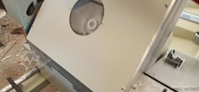 Affasningsmaskine dobbeltsav til alu, pvc træ Saw 2 a head for precision cutting of aluminum Saw 2 a head for precision cutting of aluminum