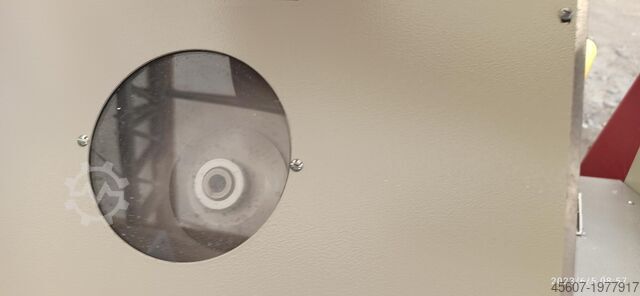 Affasningsmaskine dobbeltsav til alu, pvc træ Saw 2 a head for precision cutting of aluminum Saw 2 a head for precision cutting of aluminum