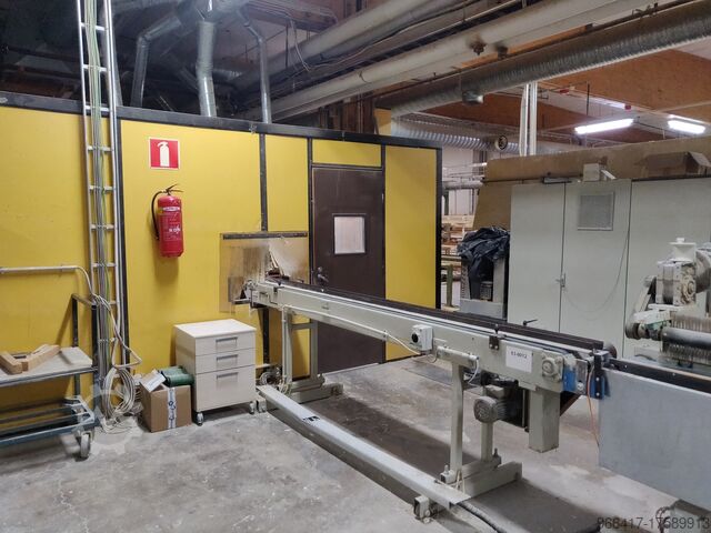 Träfönsterkarm linje