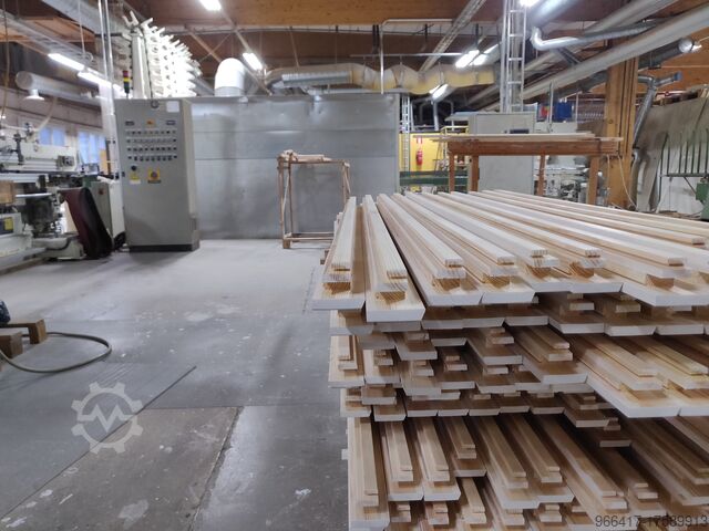 Träfönsterkarm linje