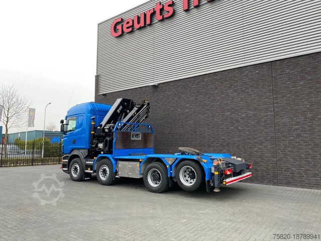 Vrachtwagen met kraan Scania R560 V8 8X2 TREKKER/BAKWAGEN + HIAB 477E-8 HIPR...