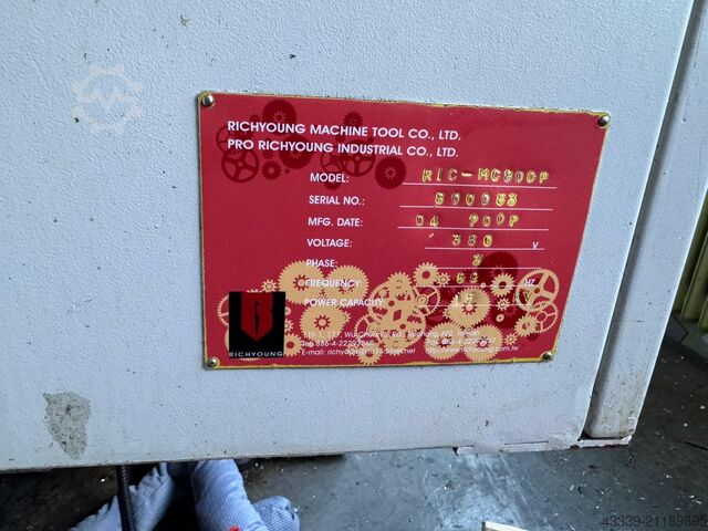 Vertical machining center Microcut MC 800 B