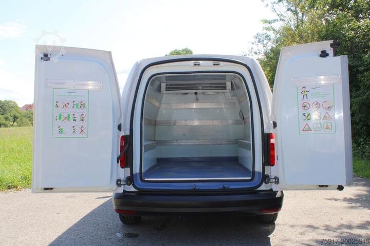 Koelwagen met geïsoleerde laadbak VOLKSWAGEN Caddy2.0 Maxi, Euro6,-10°C Motor+Strom, Tüv 5/27
