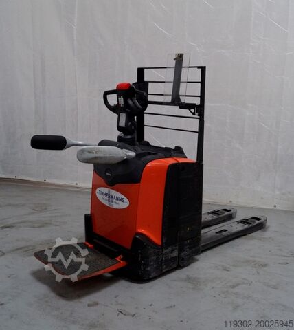 Electric Pallet Truck Toyota LPE200