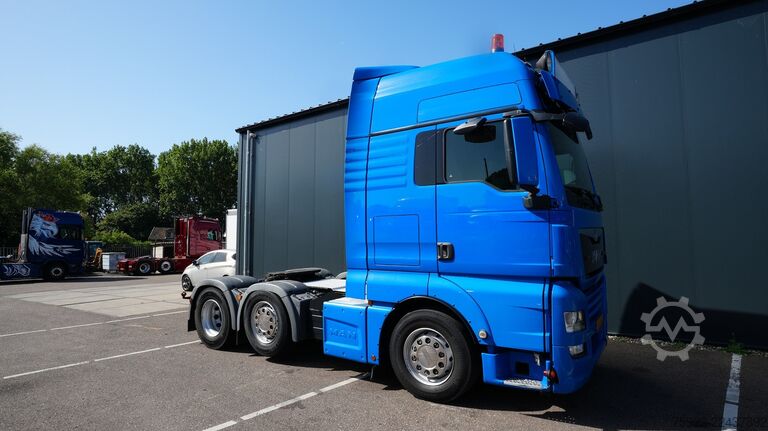 Standard-SZM MAN TGX 26.460 6x2 tractor unit 632.200km