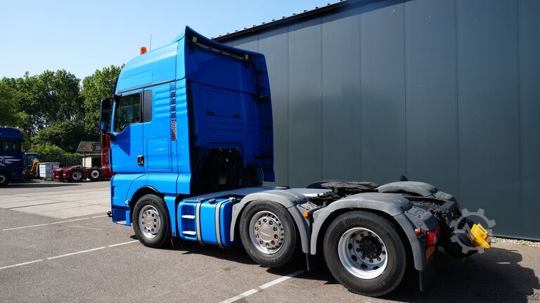 Standard-SZM MAN TGX 26.460 6x2 tractor unit 632.200km