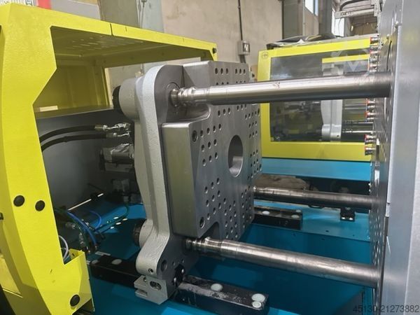 Injection molding machine BOY 55A Pro