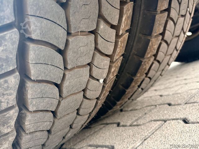 Gevaarlijke stoffen vrachtwagen MERCEDES-BENZ 1845 LS 4x2, Bigspace, PTO, ADR, Retarder