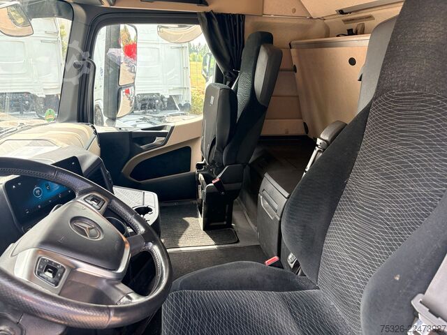 Gevaarlijke stoffen vrachtwagen MERCEDES-BENZ 1845 LS 4x2, Bigspace, PTO, ADR, Retarder