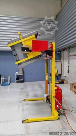 Apilador de alta elevación con función de inclinación MAPO 