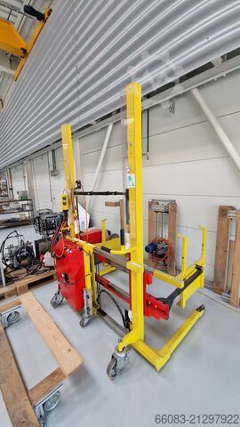 Apilador de alta elevación con función de inclinación MAPO 