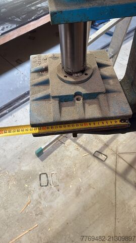 Sistema de Prensagem de Tesouras de Telhado  