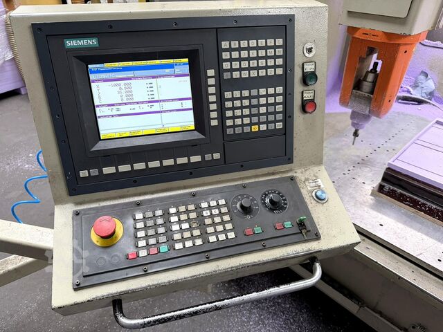 Freesmachine Geiss 2000 x 1000