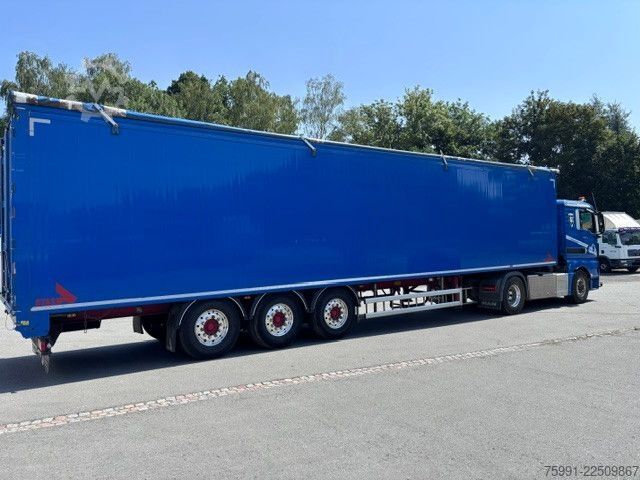 Semi-remorque à plancher roulant STAS Schubboden 93 CBM Top nur Gertreidetransport
