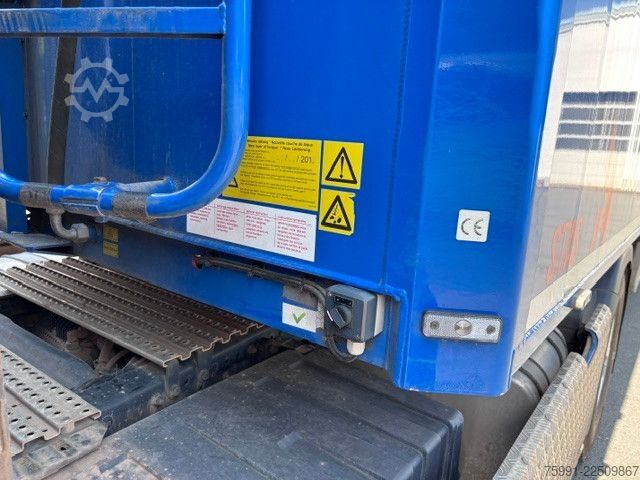 Semi-remorque à plancher roulant STAS Schubboden 93 CBM Top nur Gertreidetransport