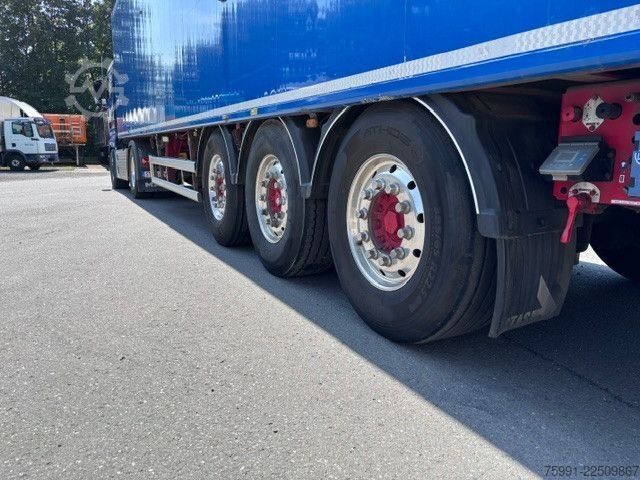 Semi-remorque à plancher roulant STAS Schubboden 93 CBM Top nur Gertreidetransport