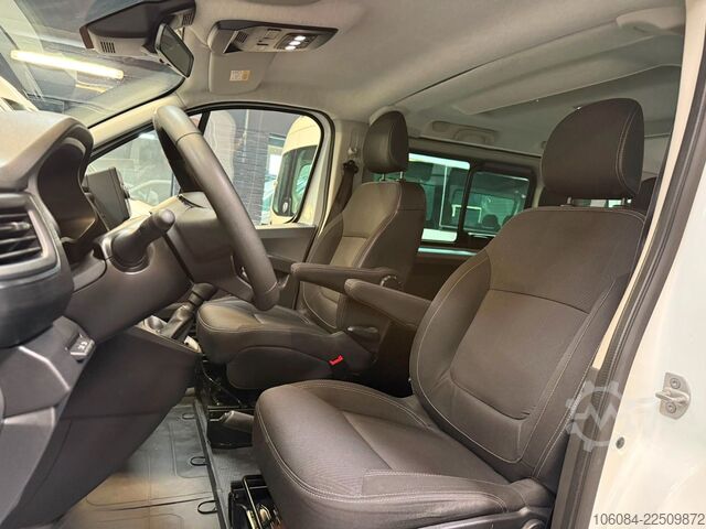 Minibus RENAULT Trafic Style Life 8 Sitze Klima Tempomat LED