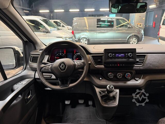 Minibus RENAULT Trafic Style Life 8 Sitze Klima Tempomat LED