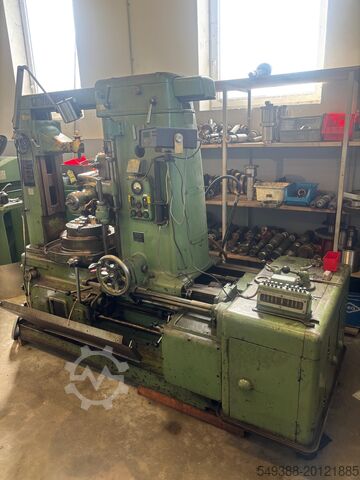 Tandwiel-freesmachine J. VOLMAN (similar as TOS FO-6)