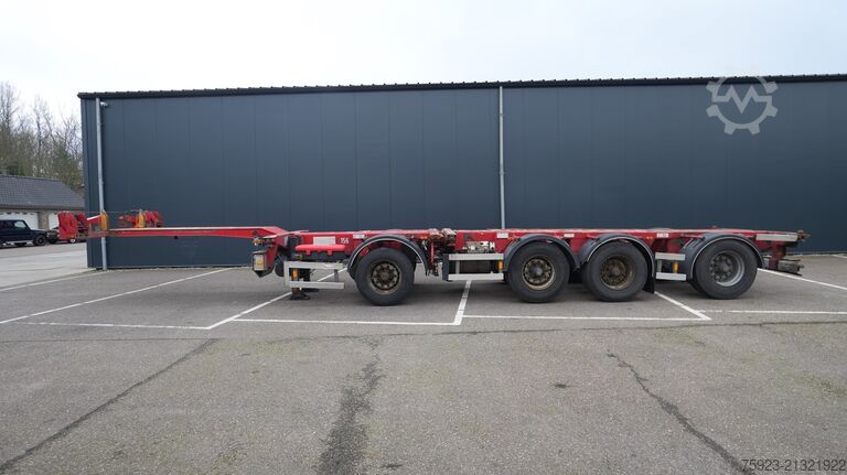 Transport av containrar D-tec Breaker container transport trailer